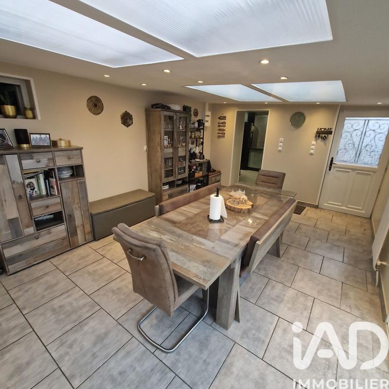 Maison - 110 m² - 5 pièces