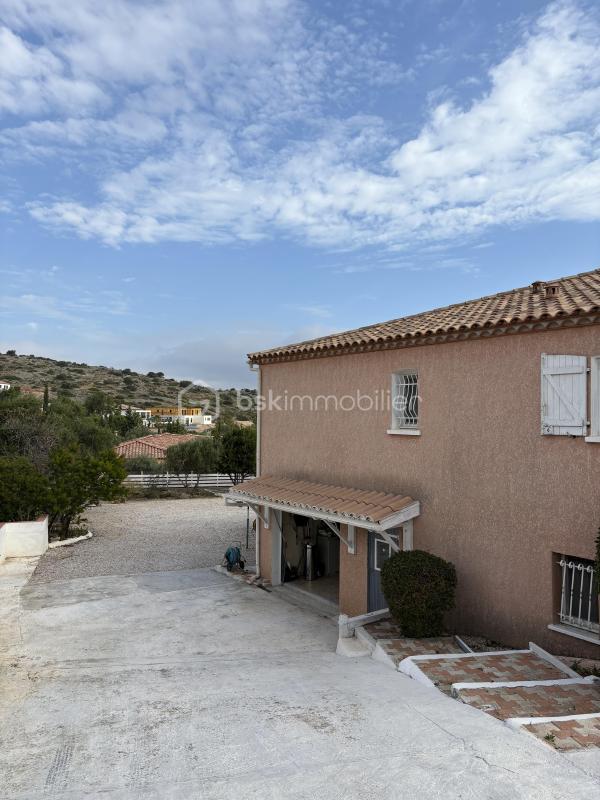 Villa - 160 m² - 8 pièces