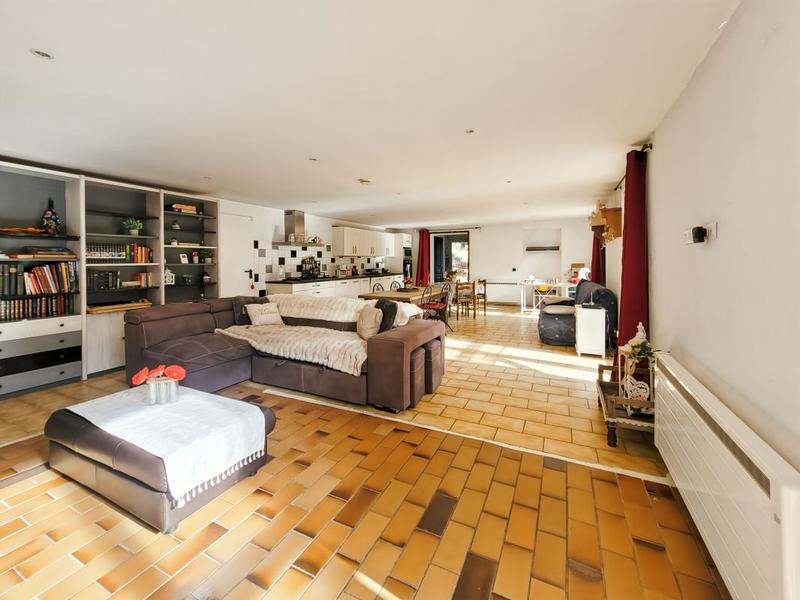 Maison - 164 m² - 4 pièces