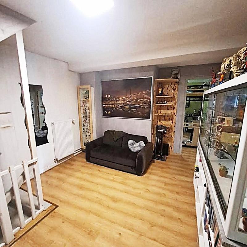 Maison de ville - 131 m² - 4 pièces