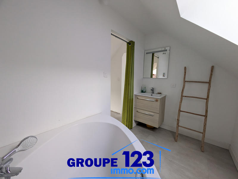 Maison - 156 m² - 7 pièces