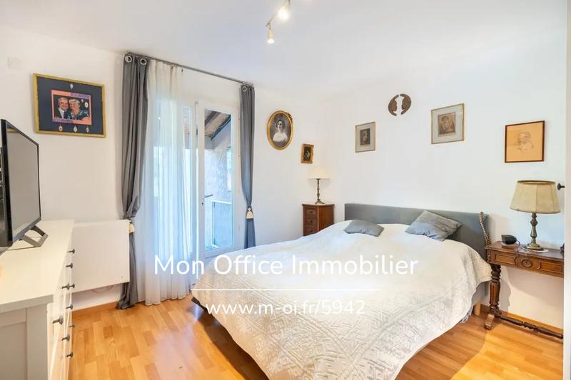 Maison - 145 m² - 7 pièces