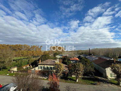 Maison - 200 m² - 5 pièces