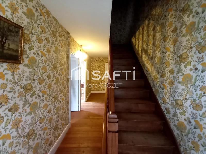 Maison - 207 m² - 6 pièces