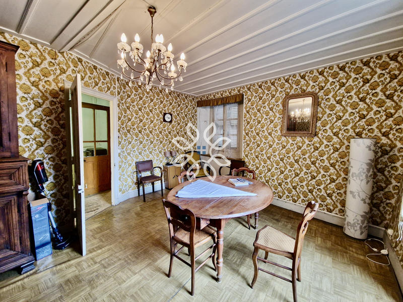 Maison de village - 64 m² - 6 pièces