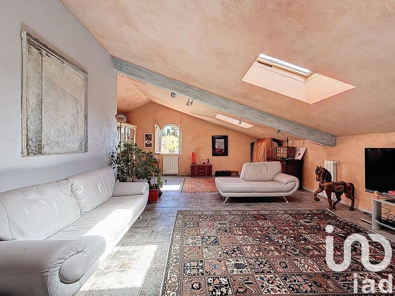 Maison - 163 m² - 6 pièces