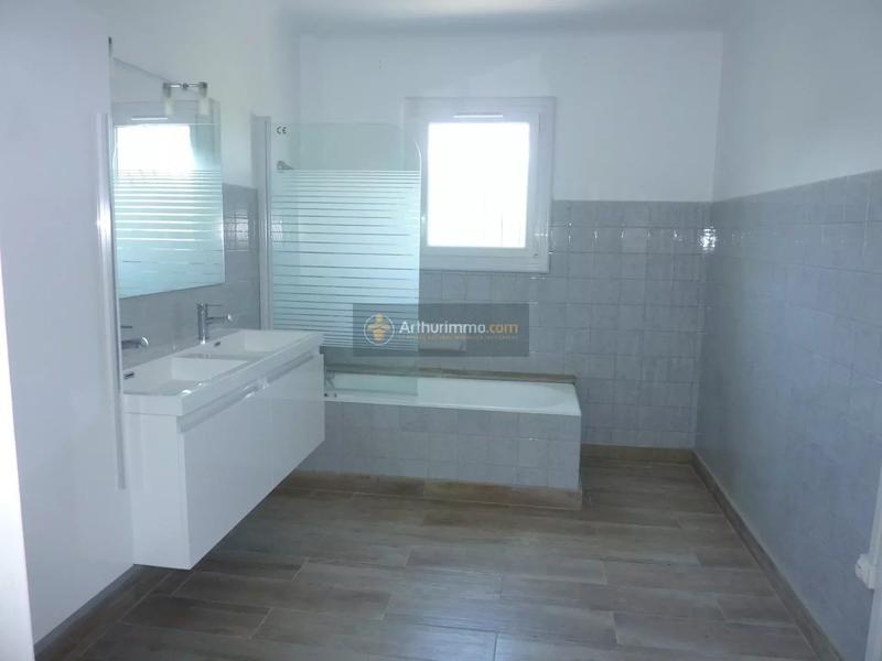 Appartement - 83 m² - 3 pièces