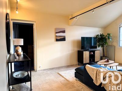 Appartement - 99 m² - 4 pièces