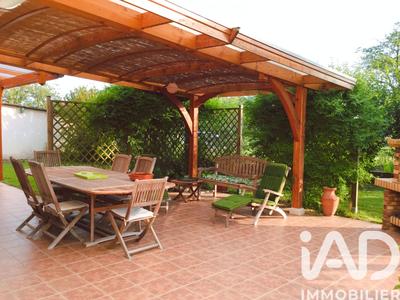 Maison - 191 m² - 5 pièces