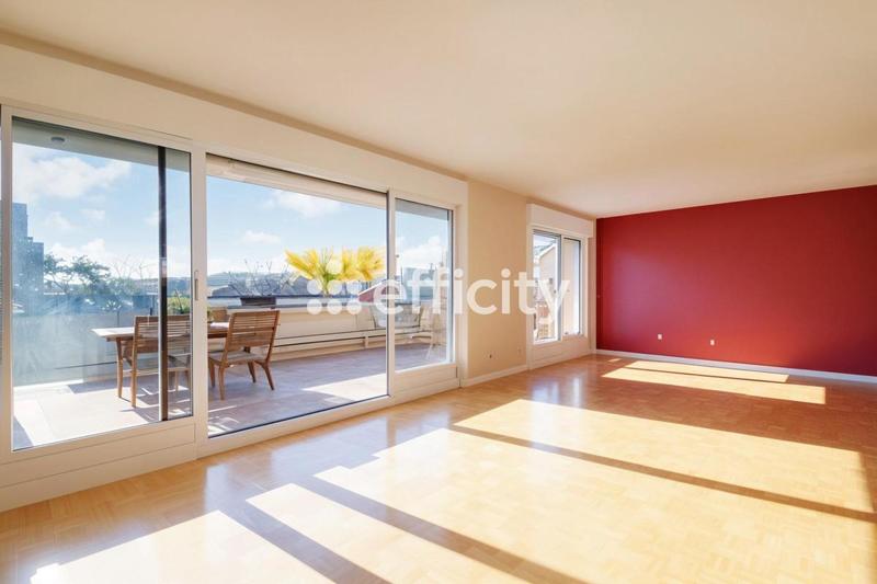 Appartement - 150 m² - 6 pièces