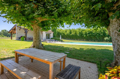 Maison - 500 m² - 12 pièces