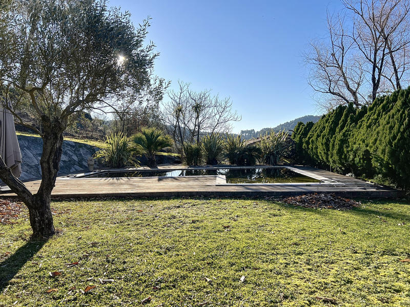 Villa - 196 m² - 7 pièces