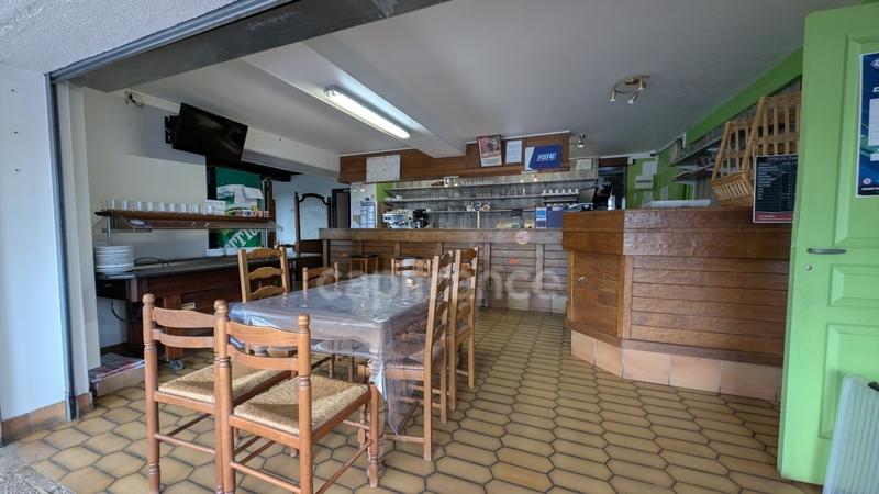 Fonds de commerce - 220 m²