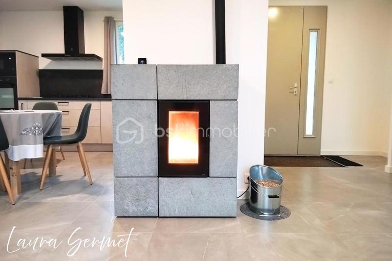 Pavillon - 80 m² - 5 pièces