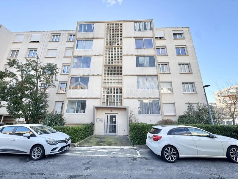 Appartement - 70 m² - 3 pièces