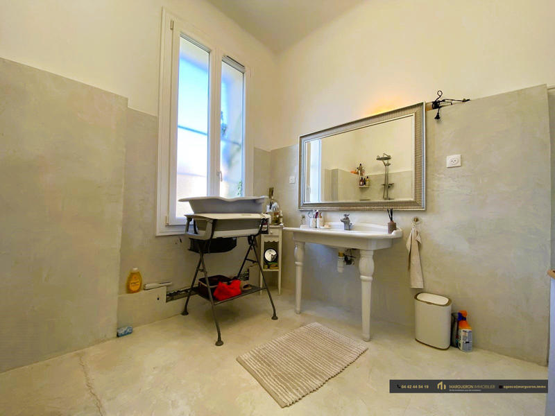 Maison - 130 m² - 3 pièces