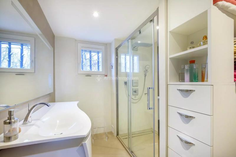 Maison - 190 m² - 7 pièces