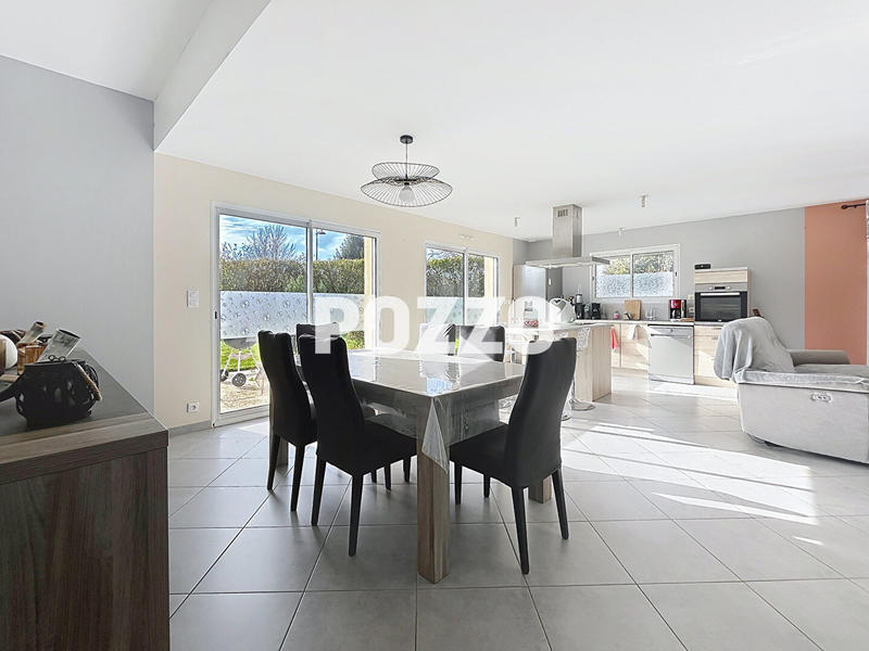 Maison - 100 m² - 5 pièces