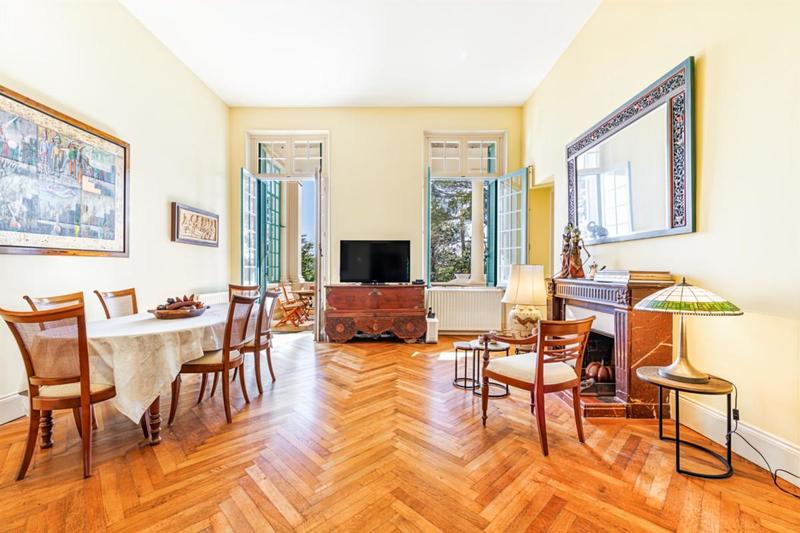 Appartement - 118 m² - 4 pièces