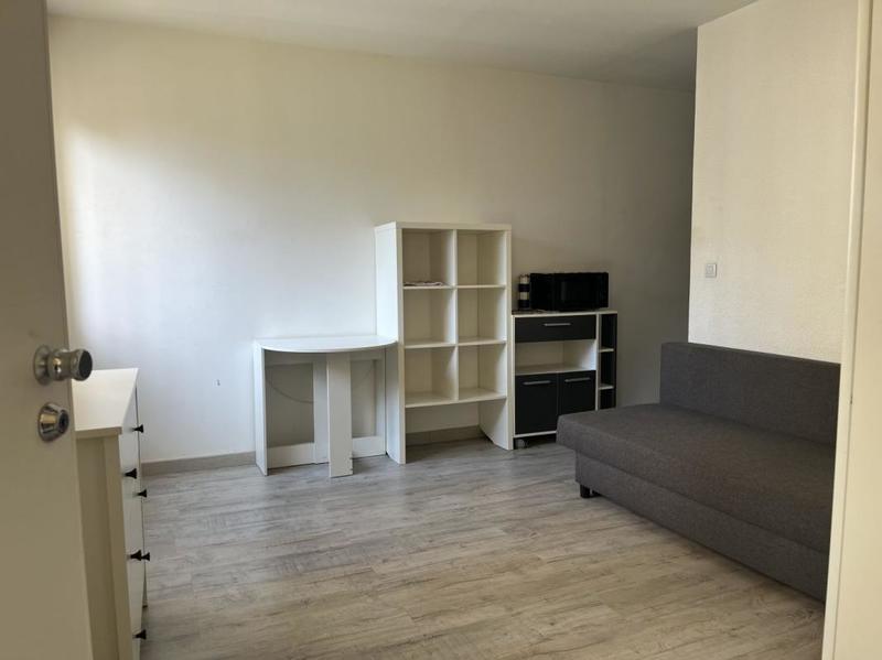 Studio - 20 m² - 1 pièce