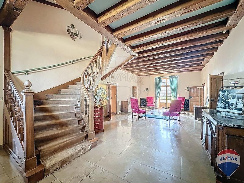 Demeure - 530 m² - 11 pièces
