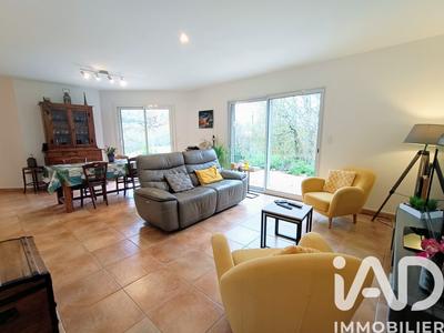 Maison - 112 m² - 4 pièces