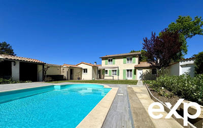 Maison - 163 m² - 6 pièces