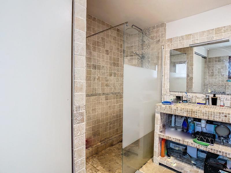 Maison - 99 m² - 4 pièces