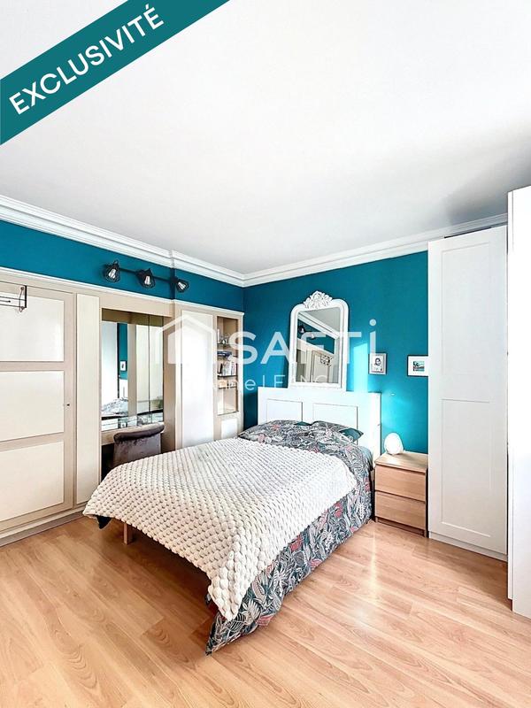 Maison - 228 m² - 7 pièces