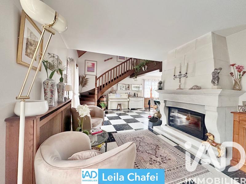 Maison - 155 m² - 8 pièces