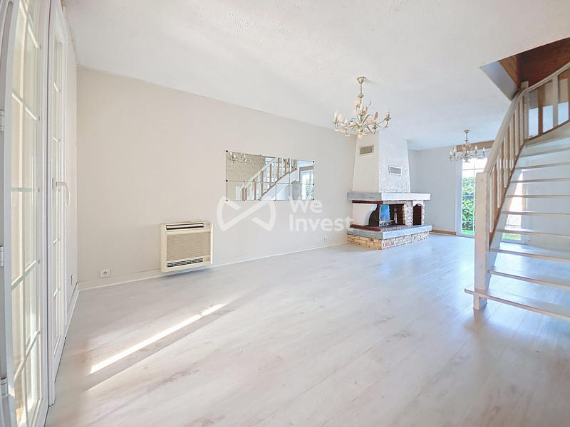 Maison - 187 m² - 6 pièces