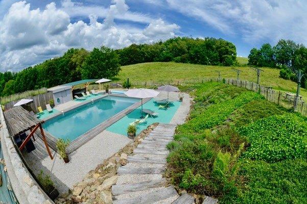 Longère - 400 m² - 15 pièces