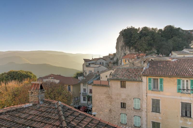 Maison de village - 109 m² - 6 pièces