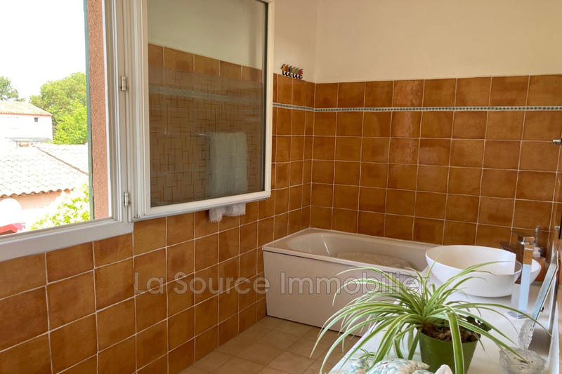 Villa - 90 m² - 4 pièces