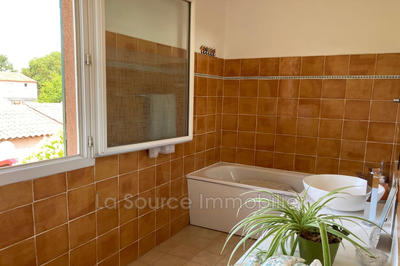 Villa - 90 m² - 4 pièces