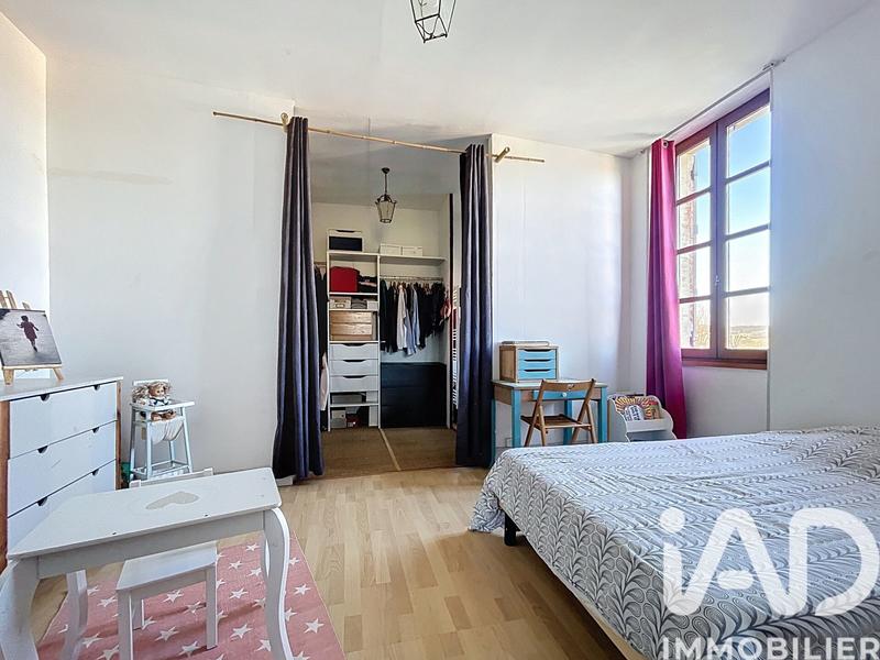 Maison - 190 m² - 7 pièces