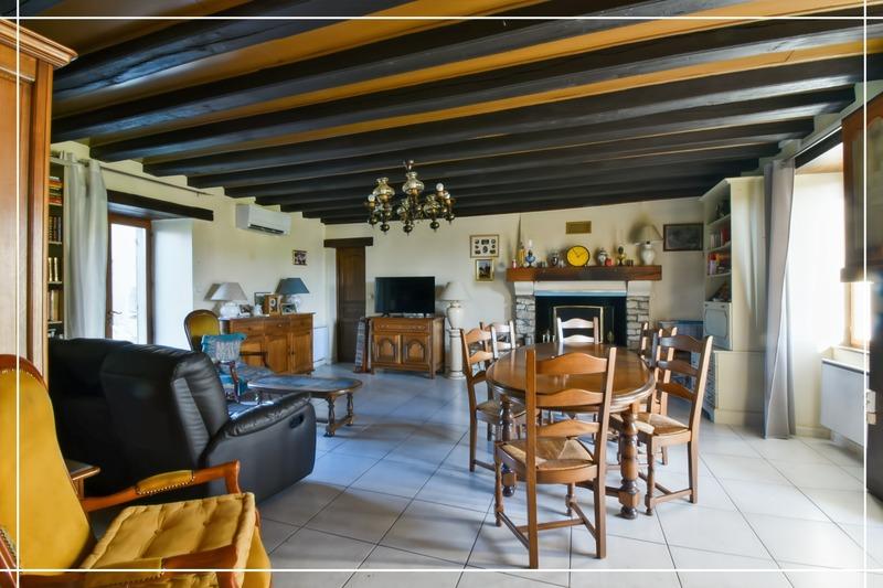 Maison - 168 m² - 5 pièces