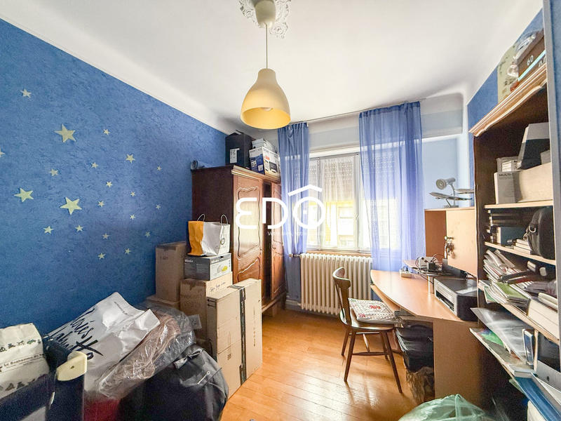 Maison - 96 m² - 5 pièces