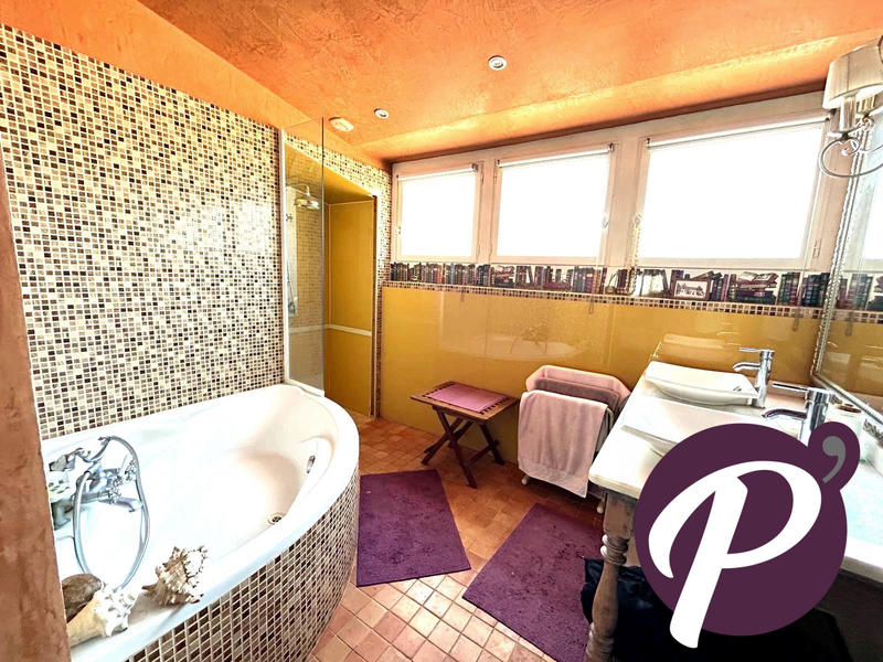 Maison ancienne - 143 m² - 5 pièces