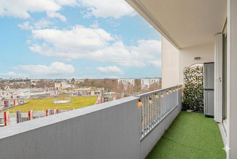 Appartement - 77 m² - 4 pièces