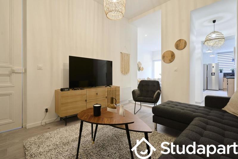 Chambre - 12 m² - 1 pièce