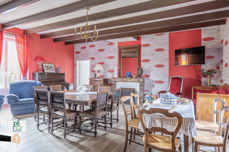 Maison - 200 m² - 6 pièces