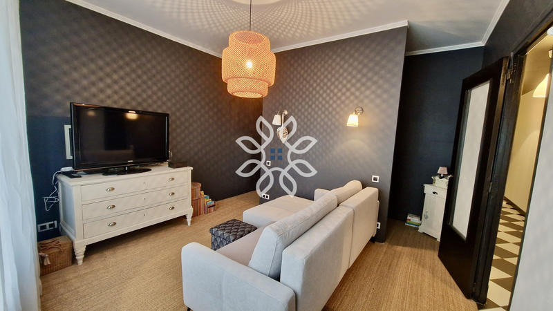 Maison - 150 m² - 8 pièces