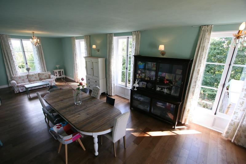 Château - 750 m² - 10 pièces