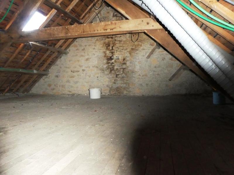 Maison en pierre - 75 m² - 4 pièces