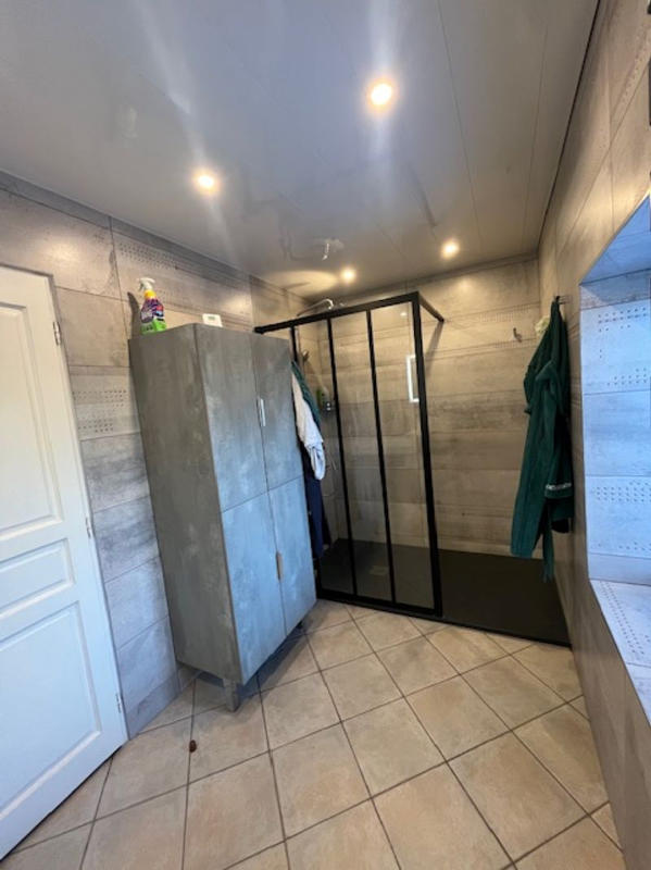 Maison - 180 m² - 6 pièces