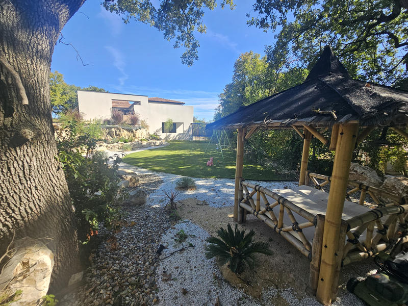 Villa - 174 m² - 6 pièces