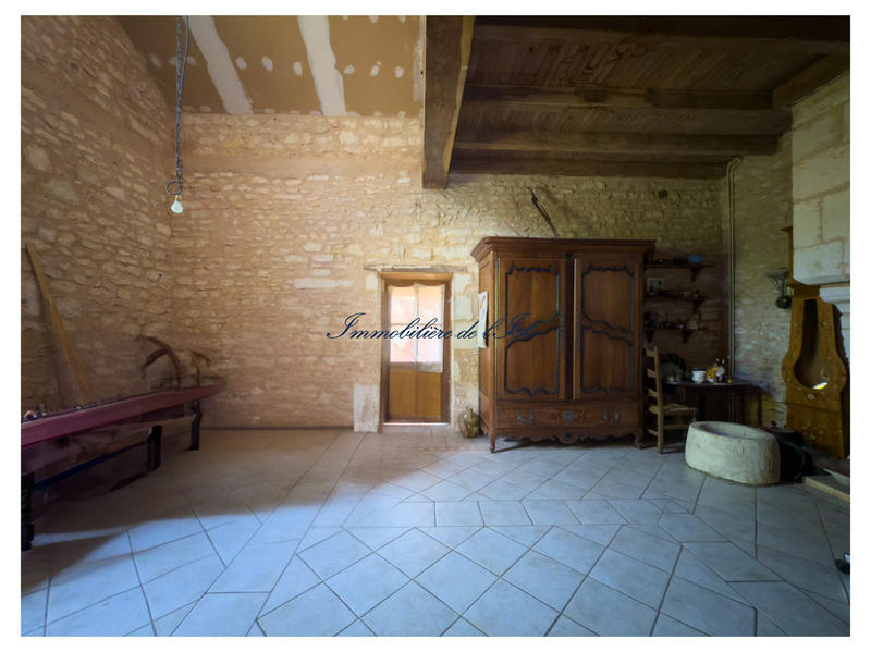 Maison - 105 m² - 4 pièces