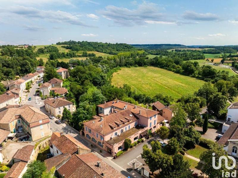 Local commercial - 1 100 m²