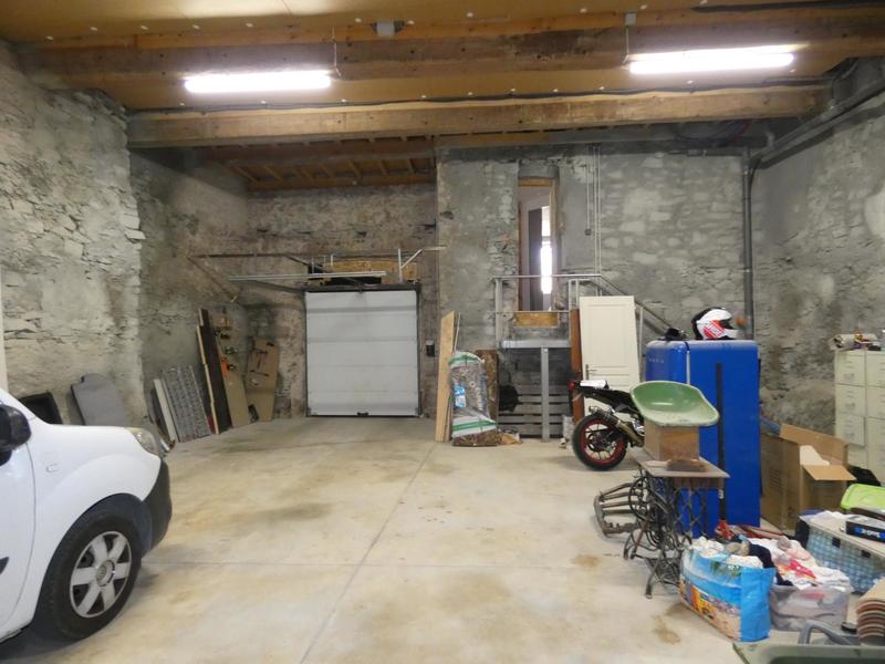 Maison - 142 m² - 6 pièces